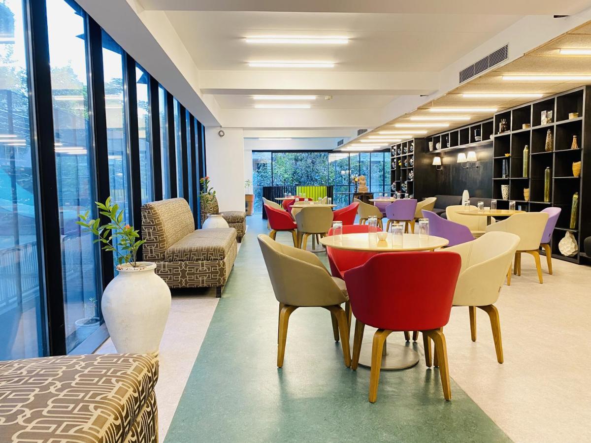 Nuo By Justa Hotel New Delhi Exterior photo
