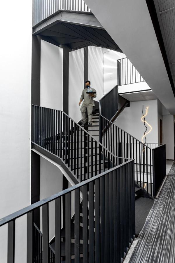 Nuo By Justa Hotel New Delhi Exterior photo