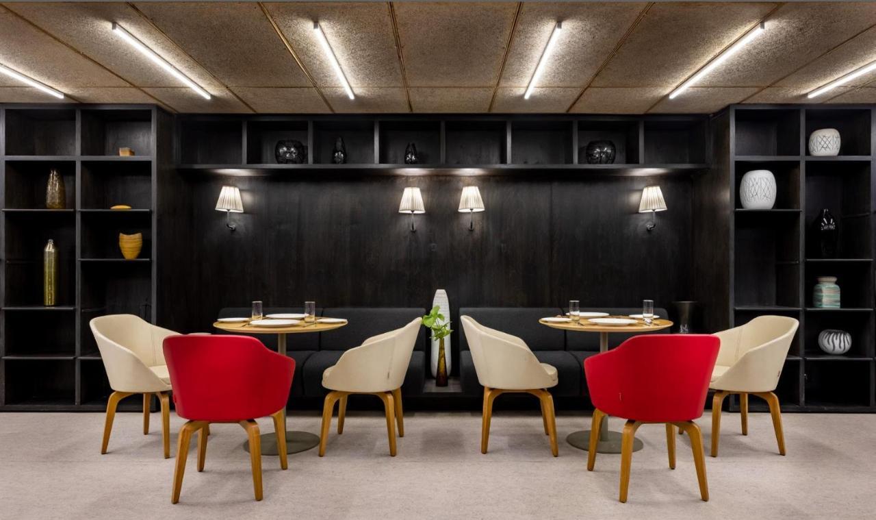 Nuo By Justa Hotel New Delhi Exterior photo